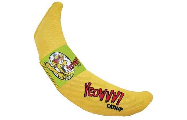 Yeowww catnip toy banana