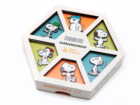 Peanuts x Best Friends Pin Set