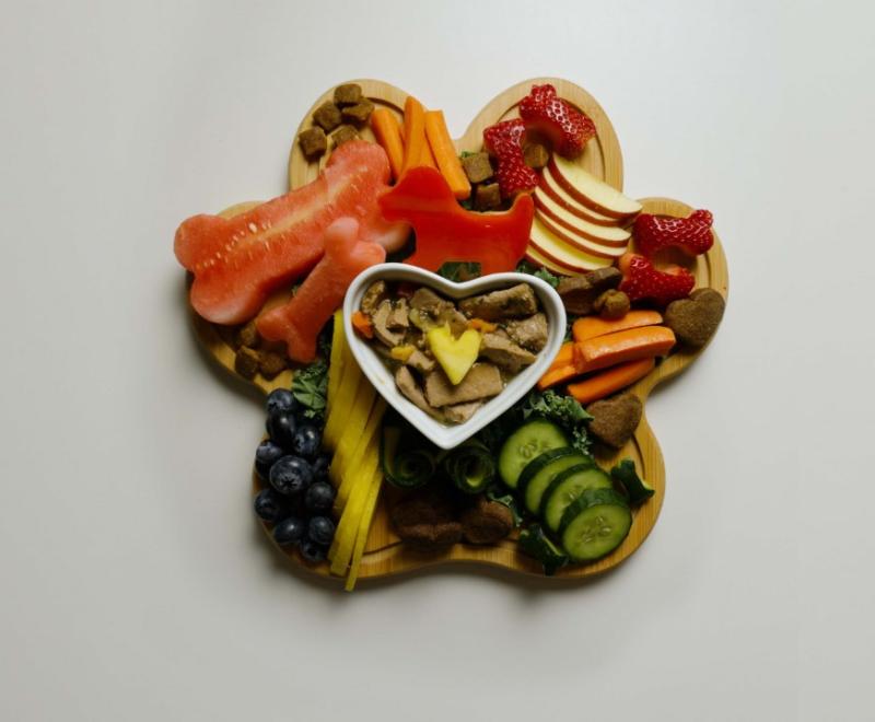 Barkcuterie Board Horizontal.jpg