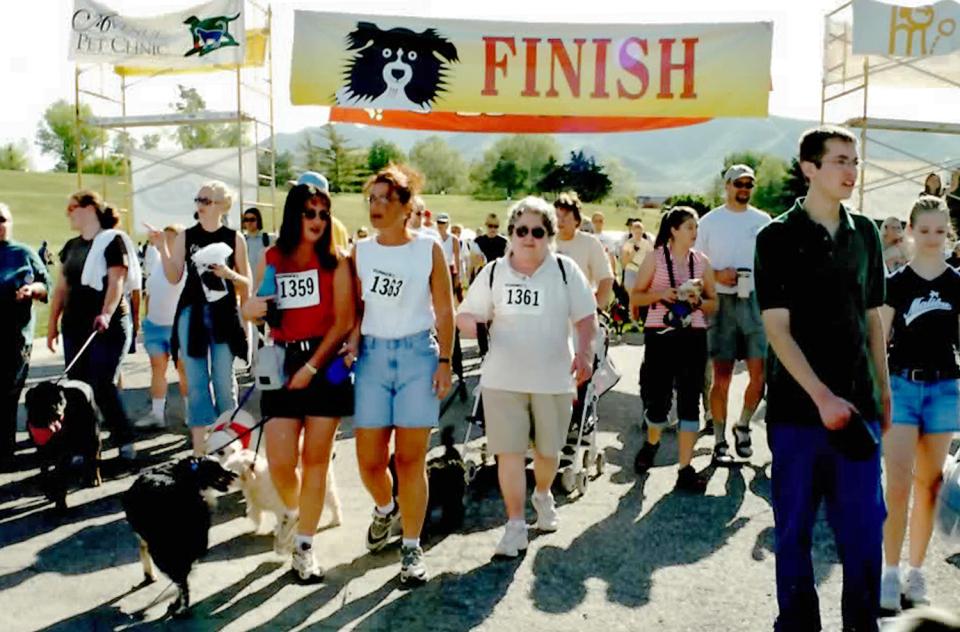 Walkers at Strut Your Mutt finish line