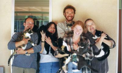 Best Friends co-founders with volunteers at Cat World