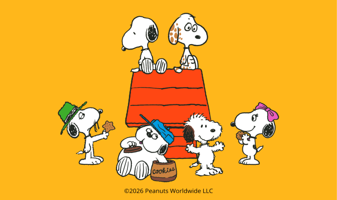 Peanuts® characters Snoopy, Marbles, Spike, Olaf, Andy, and Belle