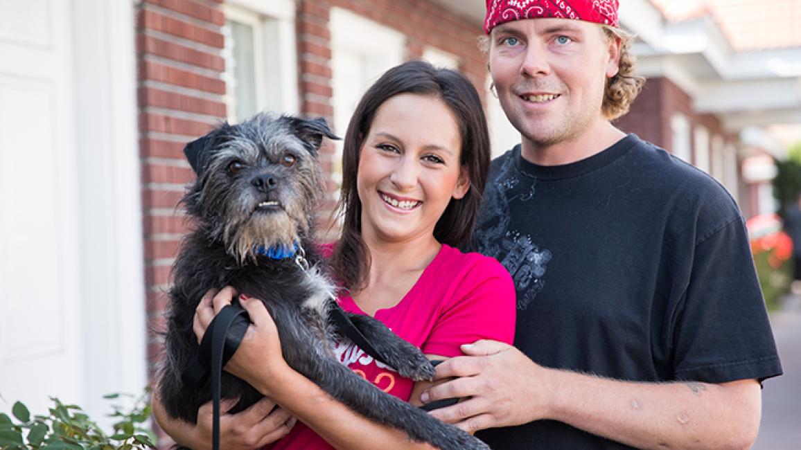 Pets-for-vets-veteran-Waylon-Adoption-4686sak.jpg