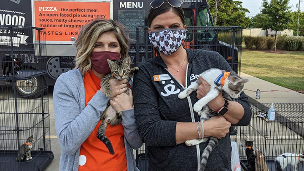 Arkansas-Lauren-Clingenpeel-9.19.20-Purrs-and-Pints-Drive-Up-Adoption-Event-1.jpg