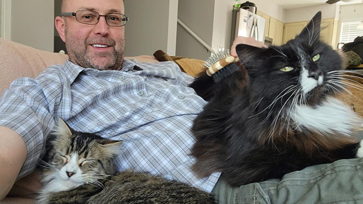 FeLV-cat-adoption-James-Rico-and-Kelly-courtesy-James-Stone.jpg