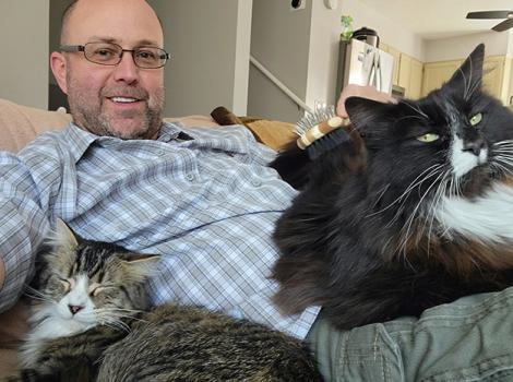 FeLV-cat-adoption-James-Rico-and-Kelly-courtesy-James-Stone.jpg