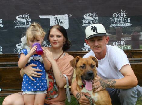 Elliott the dog with his family 