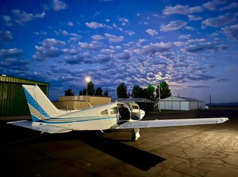 Airplane used for the transport the cats from New Mexico to the Sanctuary, at dawn or dusk